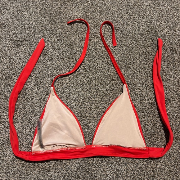 Victoria's Secret Women’s Red Bikini Top Size Large - Picture 4 of 7